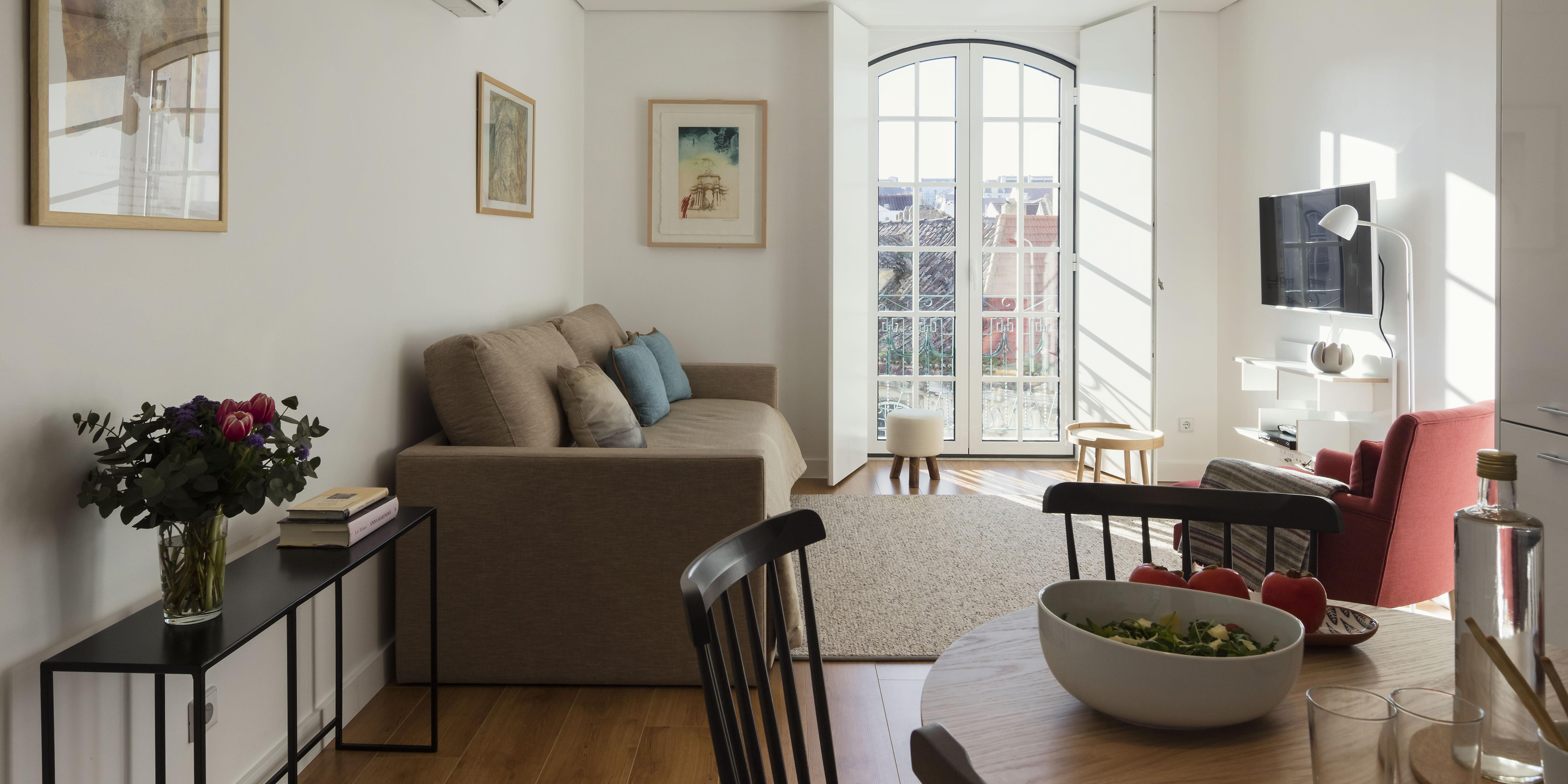 Serviced - Baixa Castelo Apartment