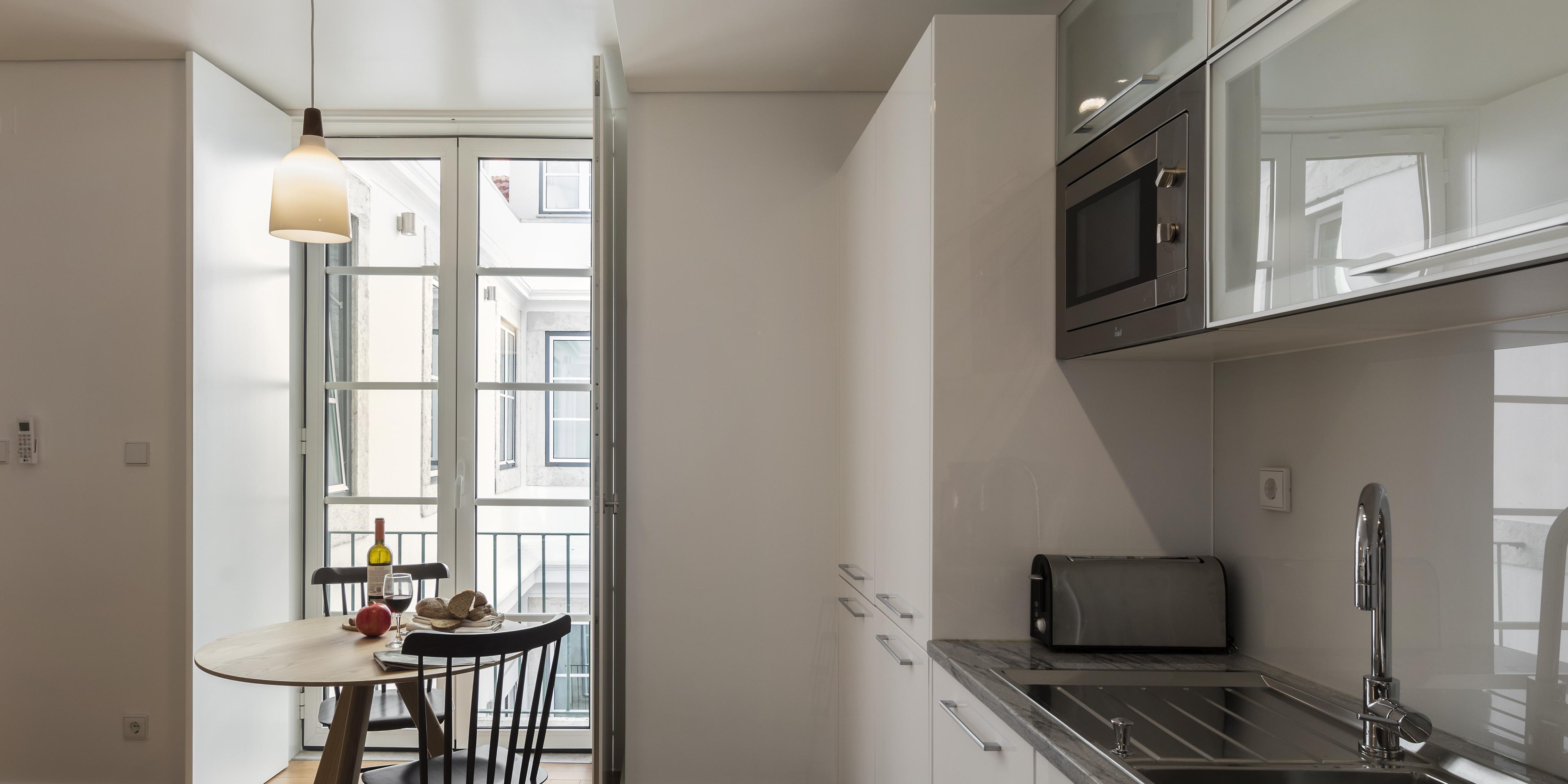 Serviced - Baixa Castelo Apartment *