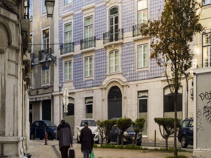 Serviced - Baixa Castelo Apartment