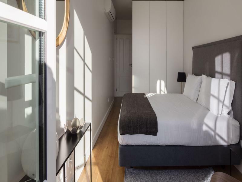 Serviced - Baixa Castelo Apartment